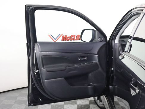 Used 2026 Mitsubishi Outlander Sport ES AWD/4WD image 23