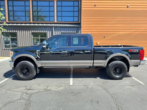 Used 2021 Ford F250 King Ranch w/ King Ranch Ultimate Package AWD/4WD image 2