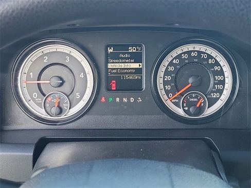 Used 2015 RAM 3500 Tradesman w/ Chrome Appearance Group image 11