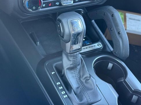 New 2025 Ford Bronco Outer Banks w/ Sasquatch Package image 16