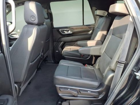 Used 2023 Chevrolet Tahoe LT w/ LT Signature Package AWD/4WD image 13