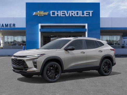 New 2026 Chevrolet Trax ACTIV w/ Driver Confidence Package image 2