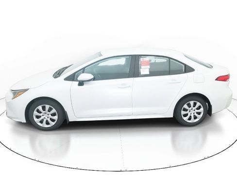 New 2026 Toyota Corolla LE image 3