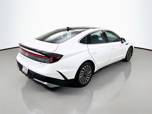 Used 2024 Hyundai Sonata Limited image 7