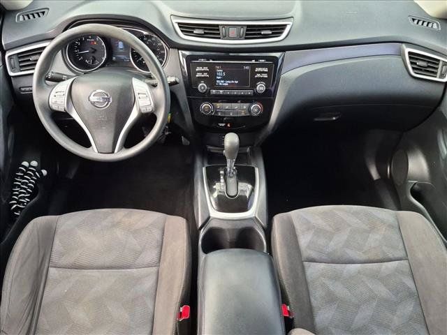 Used 2016 Nissan Rogue S FWD image 23