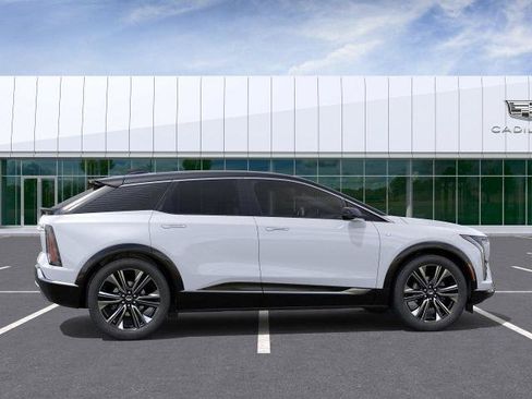 New 2026 Cadillac Optiq Luxury 2 w/ LPO, Floor Liner Package AWD/4WD image 2