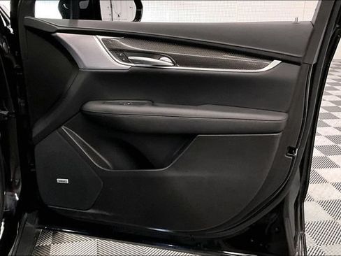 Used 2024 Cadillac XT5 Sportv w/ Technology Package AWD/4WD image 22
