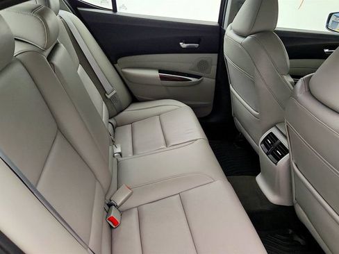 Used 2015 Acura TLX w/ Technology Package FWD image 23