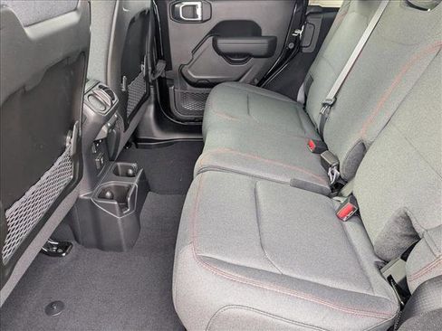 New 2026 Jeep Wrangler Unlimited Rubicon image 15