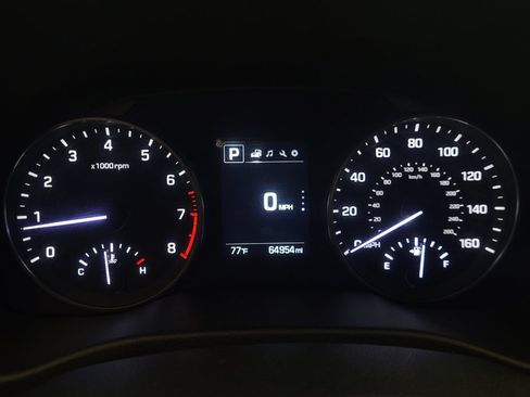 Used 2018 Hyundai Elantra Limited FWD image 23