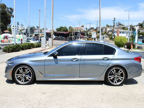 Used 2020 BMW M550i xDrive w/ Executive Package AWD/4WD image 2