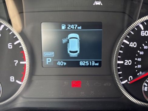 Used 2021 Kia Telluride S image 3