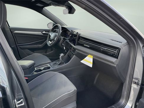 New 2025 Volkswagen Jetta Sport image 20