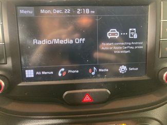 Used 2022 Kia Soul LX w/ Technology Package video 3