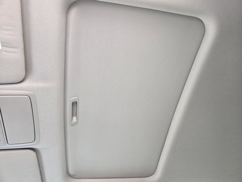 Certified 2022 Honda CR-V Touring image 21
