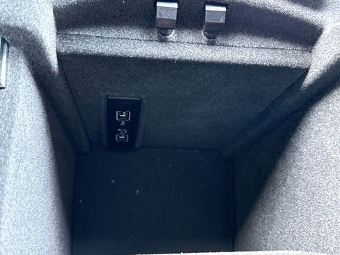 Used 2017 Mercedes-Benz GLE 350 image 22