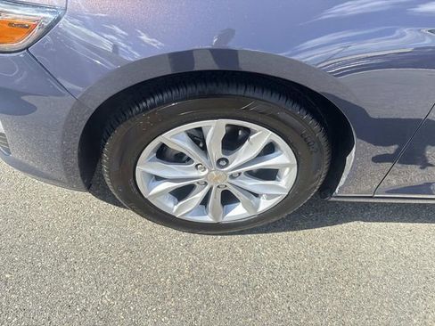 Used 2025 Chevrolet Malibu LT image 14