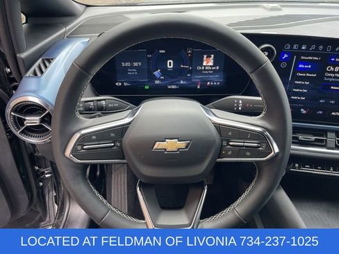 Certified 2024 Chevrolet Equinox EV LT image 11