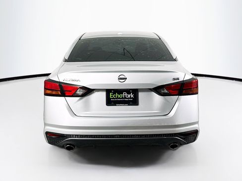 Used 2019 Nissan Altima 2.5 SR w/ SR Premium Package image 7