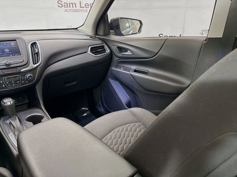 Used 2021 Chevrolet Equinox LT image 25