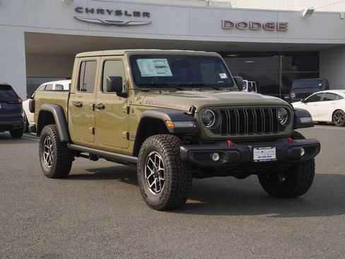 New 2026 Jeep Gladiator Rubicon w/ Steel Power Dome Hood Package image 2