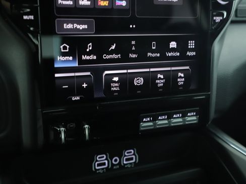 Used 2025 RAM 2500 Laramie image 22