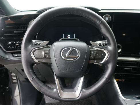 Used 2025 Lexus TX 350 AWD w/ Technology Package image 21