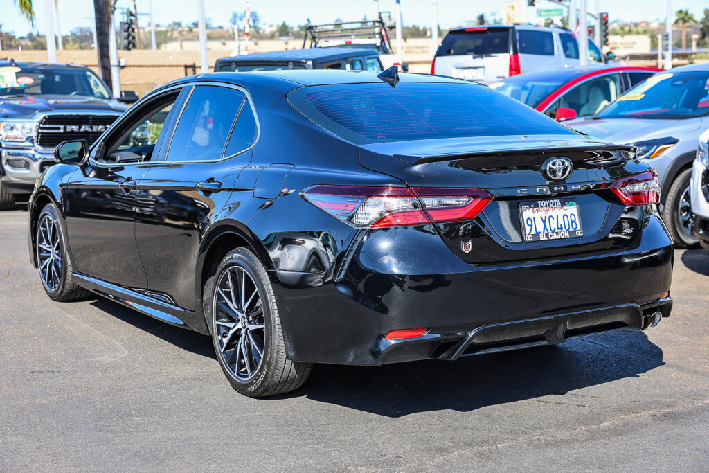 Certified 2024 Toyota Camry SE FWD image 20