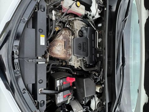 Used 2016 Toyota RAV4 XLE AWD/4WD image 19