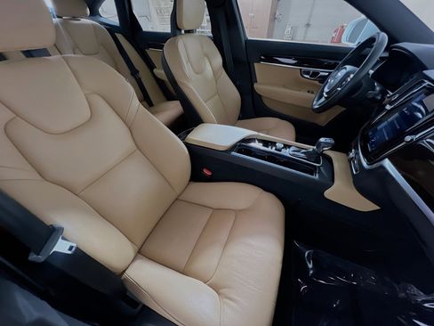 Used 2017 Volvo S90 T5 Momentum w/ Convenience Package image 31