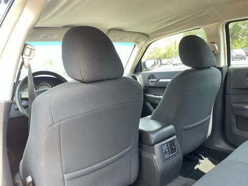 Used 2009 Dodge Charger SXT RWD image 19