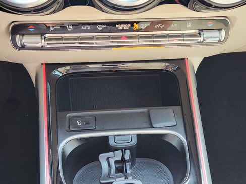 Certified 2023 Mercedes-Benz EQB 300 4MATIC image 20