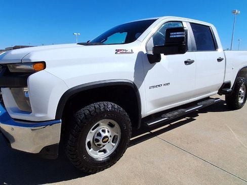 Used 2022 Chevrolet Silverado 2500 W/T w/ WT Convenience Package image 4