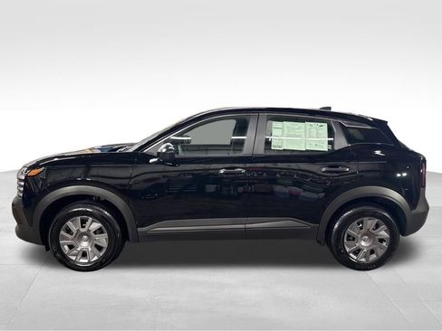 Certified 2025 Nissan Kicks S image 2