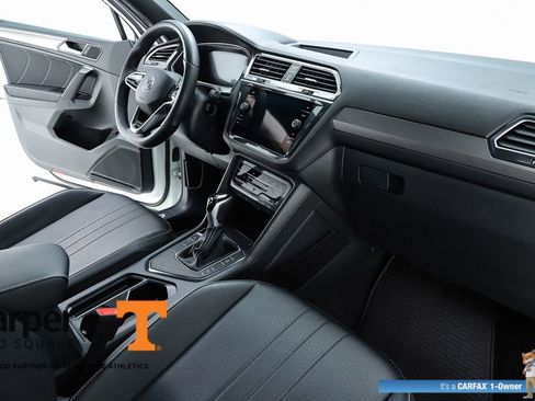 Used 2024 Volkswagen Tiguan SE R-Line FWD image 33