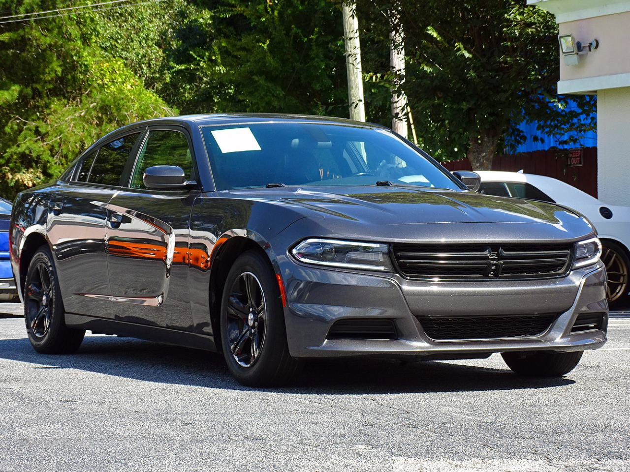 Used 2021 Dodge Charger SXT w/ Leather Interior Group RWD image 8