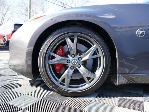 Used 2010 Nissan 370Z Touring w/ Sport Pkg image 71