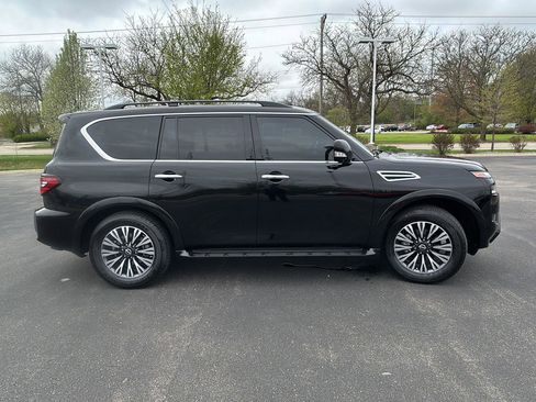 Used 2022 Nissan Armada SL w/ Midnight Edition Package AWD/4WD image 8