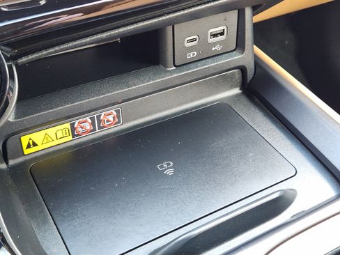 Used 2024 Lexus NX 250 250 Premium image 25