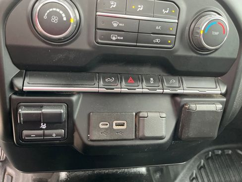 Used 2022 Chevrolet Silverado 2500 W/T w/ WT Fleet Convenience Package image 24