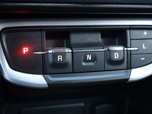 Used 2023 GMC Terrain SLE w/ Driver Convenience Package image 26