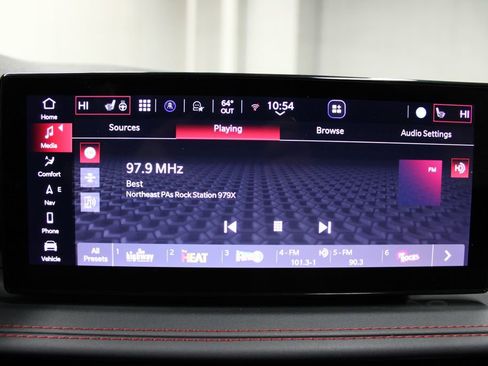 Used 2024 Dodge Hornet R/T Plus image 16