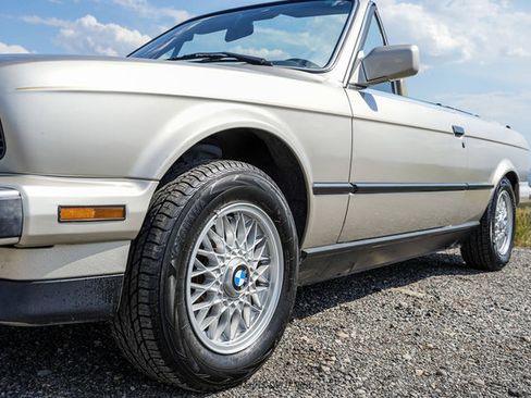 Used 1987 BMW 325i Convertible RWD image 54