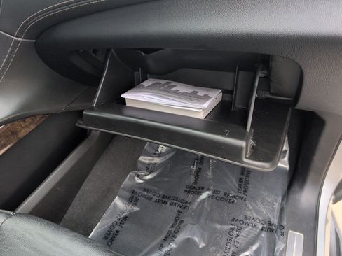 Used 2019 Chevrolet Tahoe LT image 28