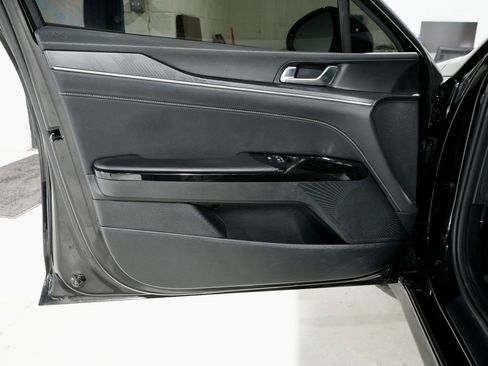 Used 2025 Kia K5 GT-Line image 13