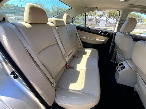 Used 2016 Subaru Legacy 2.5i Limited image 19
