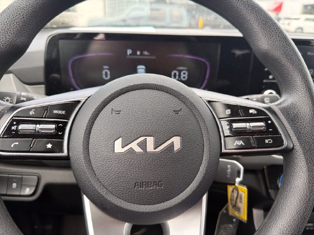 Used 2024 Kia Seltos LX AWD/4WD image 15