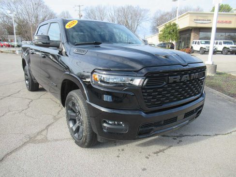 Used 2025 RAM 1500 Big Horn image 7