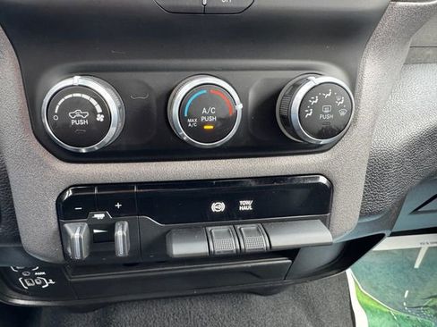 Used 2023 RAM 3500 Tradesman image 29