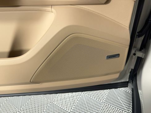 Used 2026 Porsche Cayenne E-Hybrid image 21